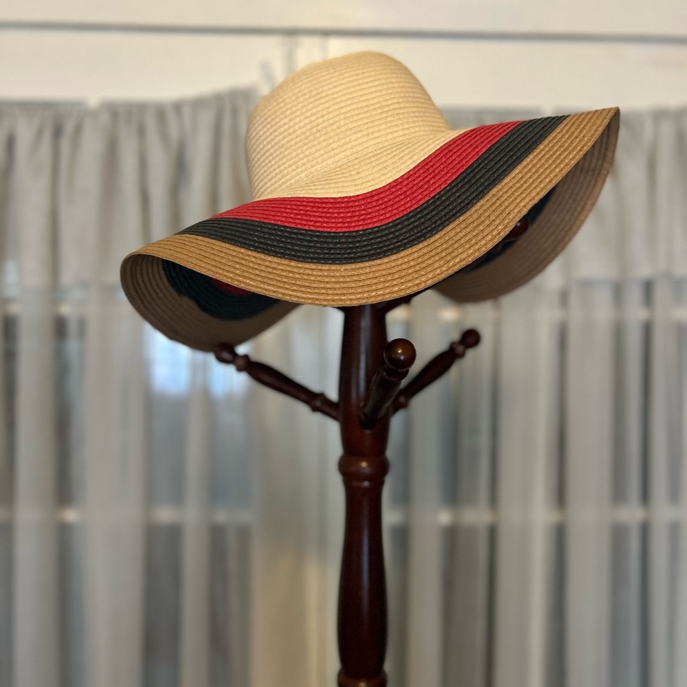 Stylish Tan and Red Women's Sun Hat